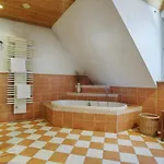 Schwab - Sauna, Eigene Terrasse, 3 Schlafzimmer - By Homekeepers *